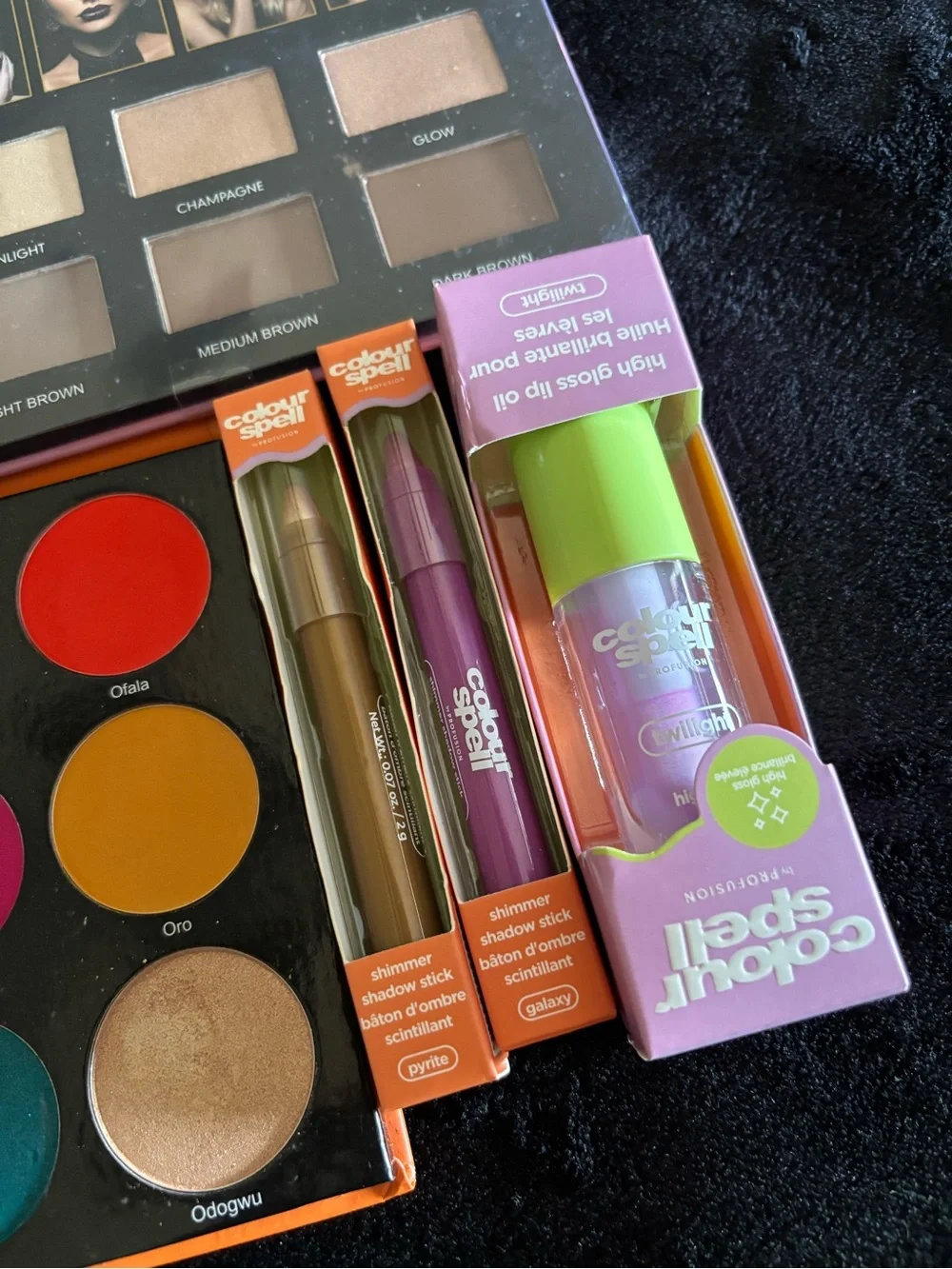 Eyeshadow/ Face Platte Makeup Bundle- Makeup Artist Trying To Declutter New/Used